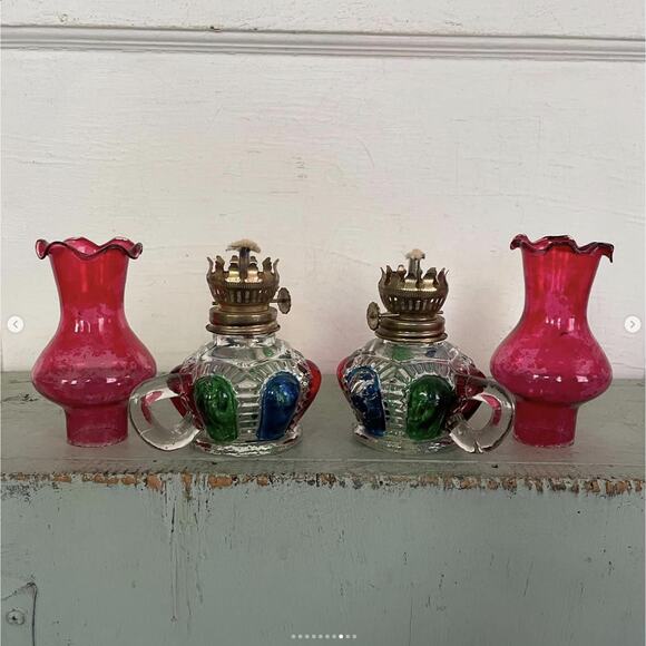 Vintage Glass Oil Lamp Handheld Mini Faceted Bottom Red Top Hong Kong PAIR - Picture 8 of 10